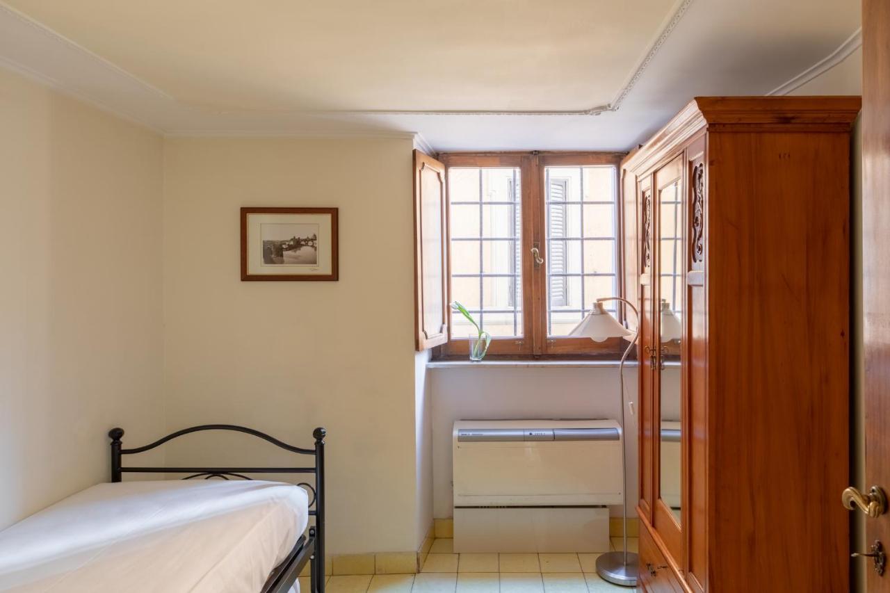 Iflat Campo De Fiori Cozy Flat Apartment Rome Luaran gambar