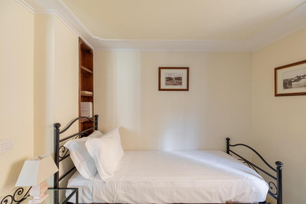 Iflat Campo De Fiori Cozy Flat Apartment Rome Luaran gambar